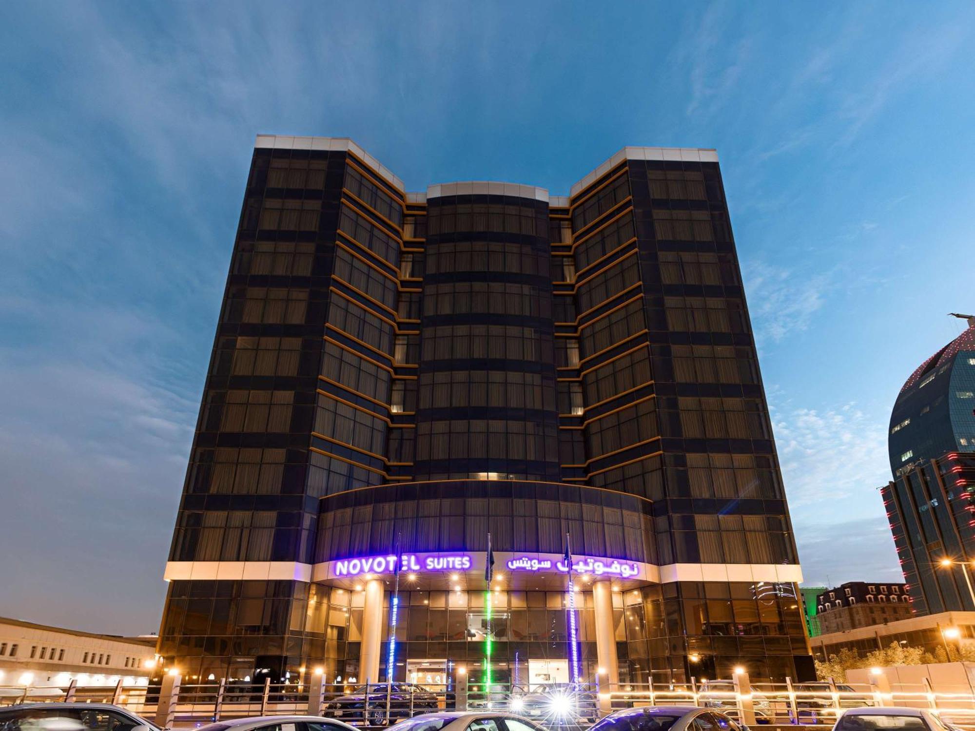 Novotel Suites Riyadh Centre Экстерьер фото