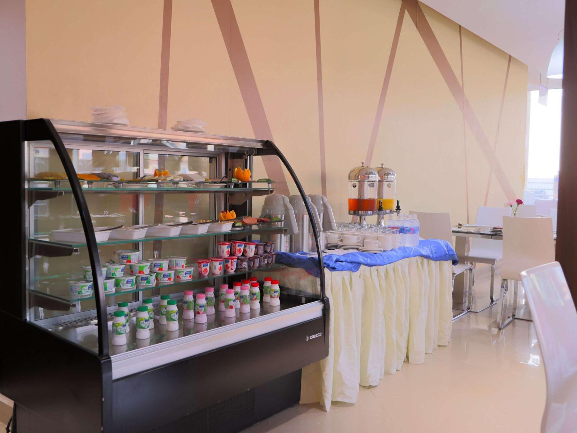 Novotel Suites Riyadh Centre Экстерьер фото