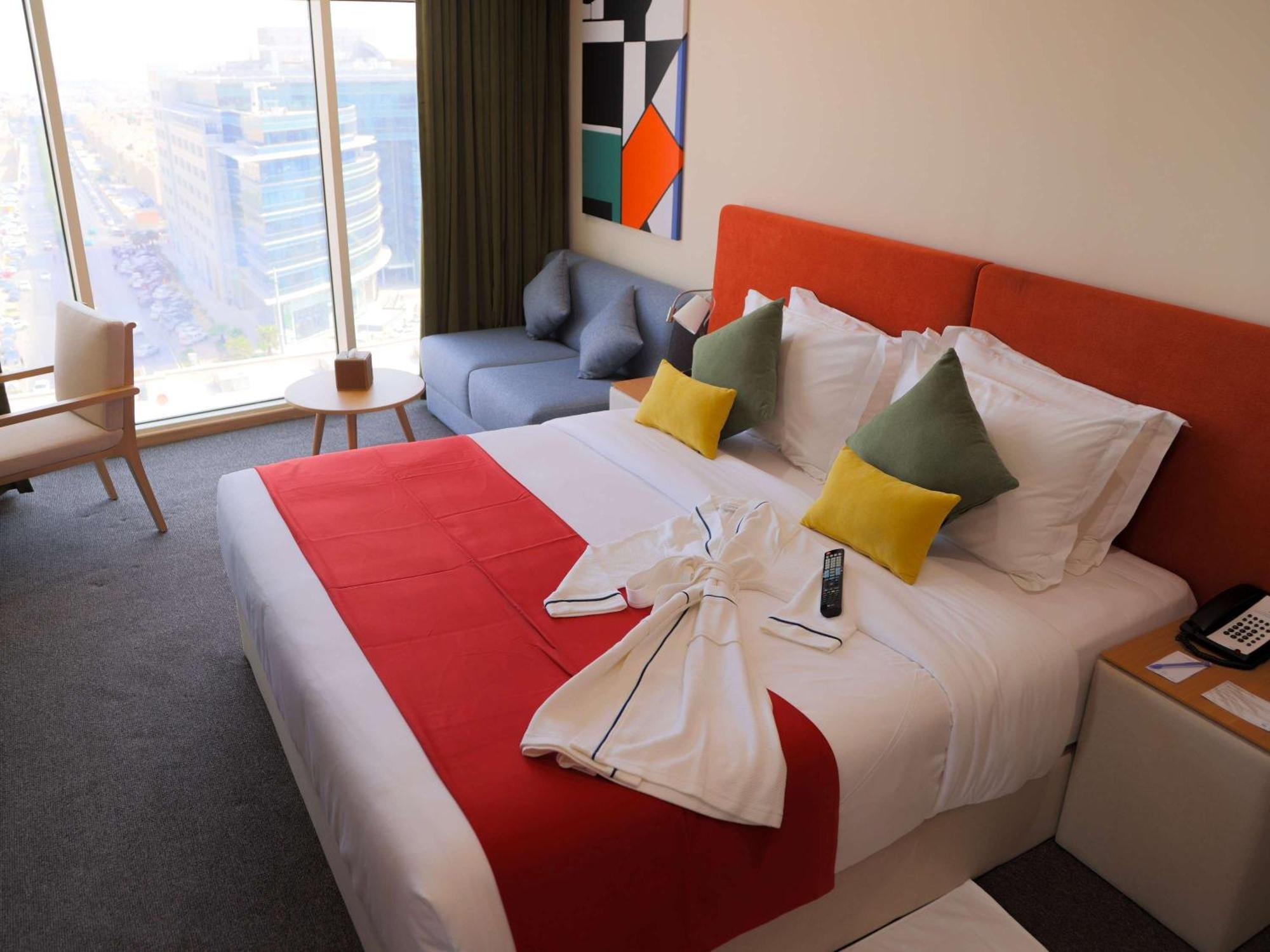 Novotel Suites Riyadh Centre Экстерьер фото