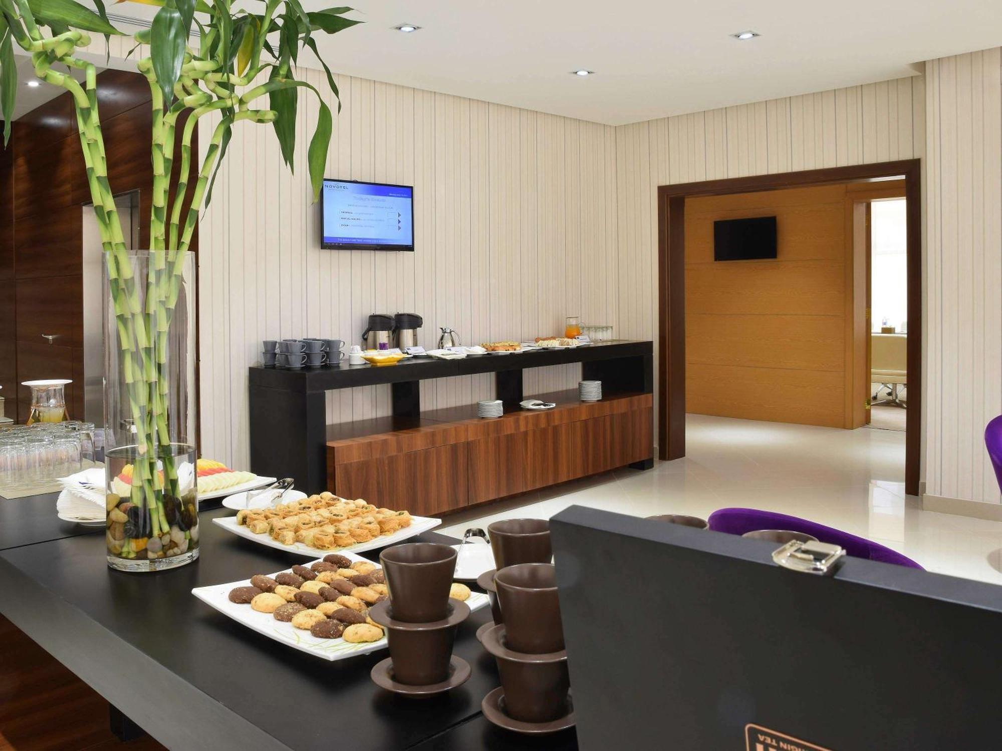 Novotel Suites Riyadh Centre Экстерьер фото