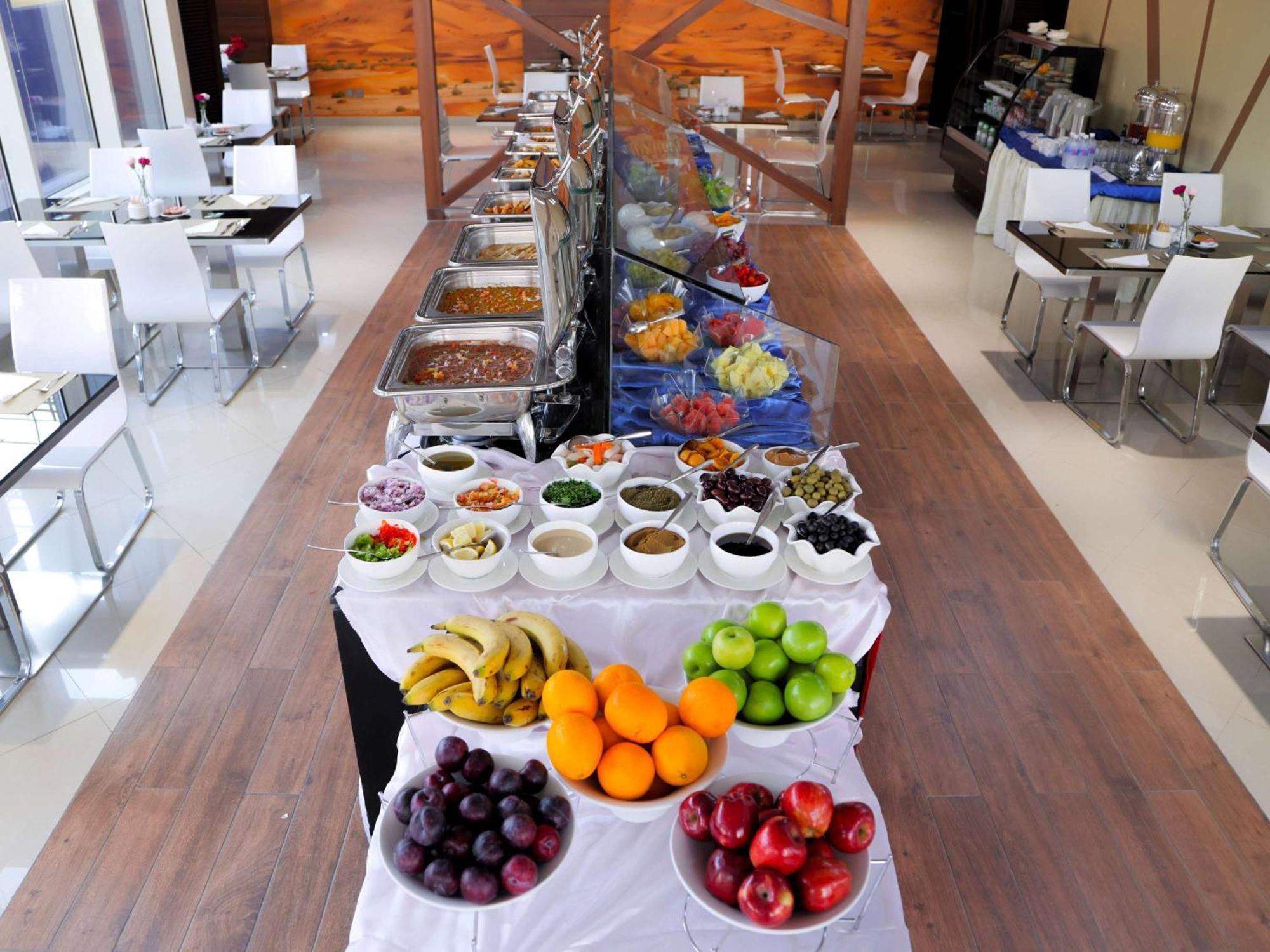 Novotel Suites Riyadh Centre Экстерьер фото