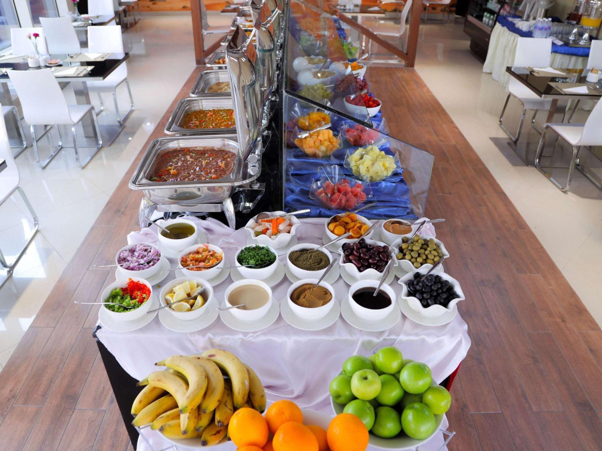 Novotel Suites Riyadh Centre Экстерьер фото