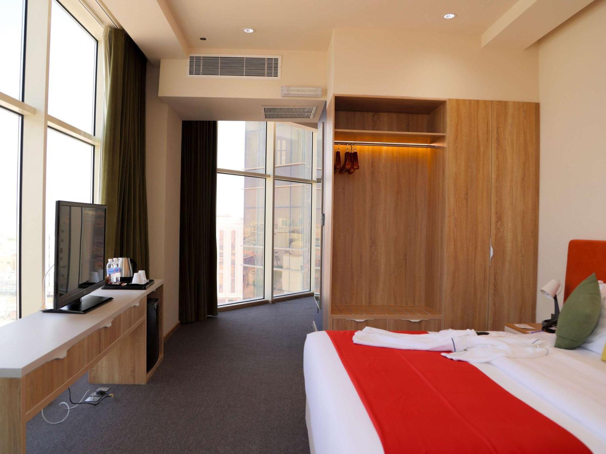 Novotel Suites Riyadh Centre Экстерьер фото
