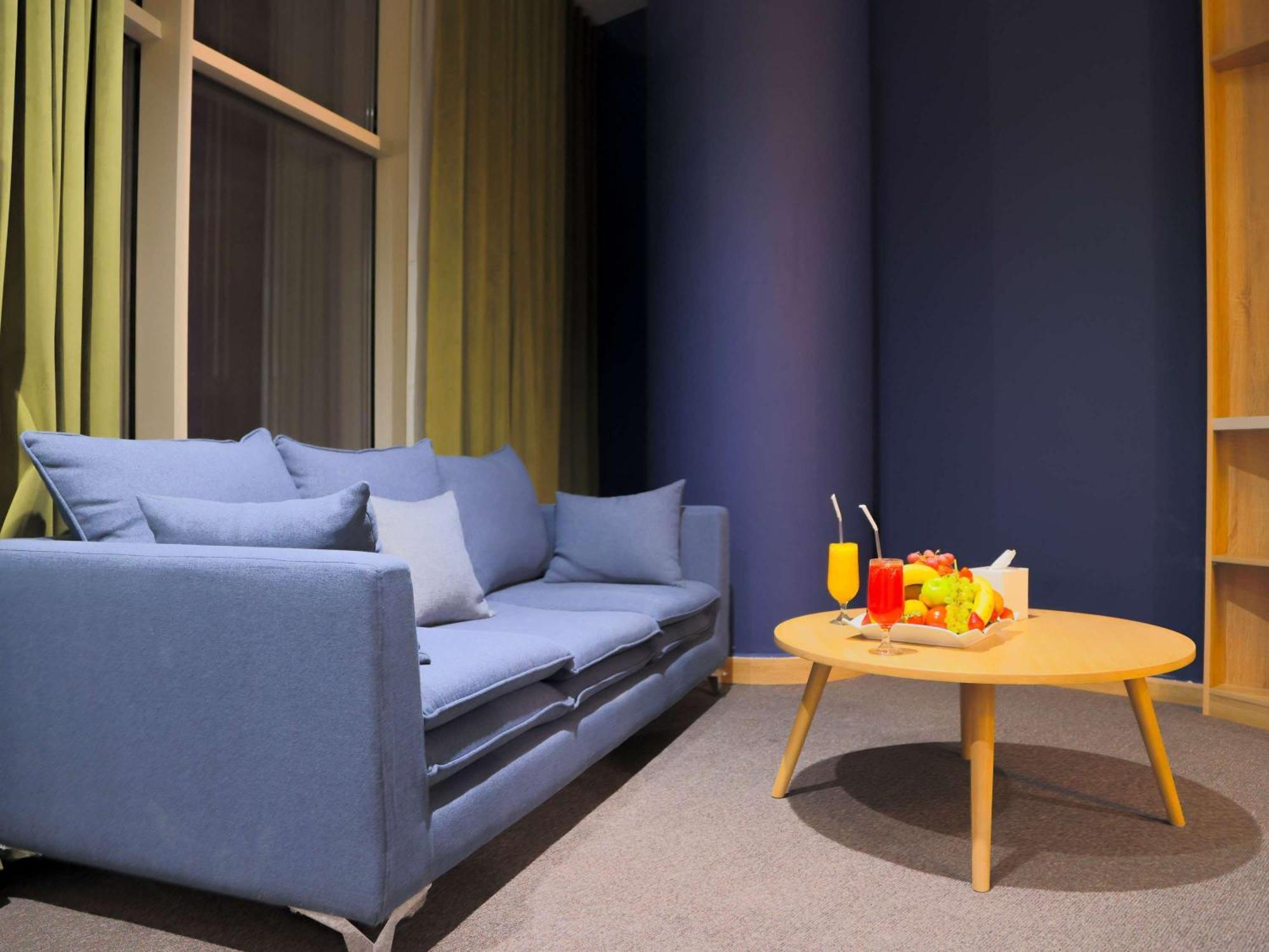 Novotel Suites Riyadh Centre Экстерьер фото